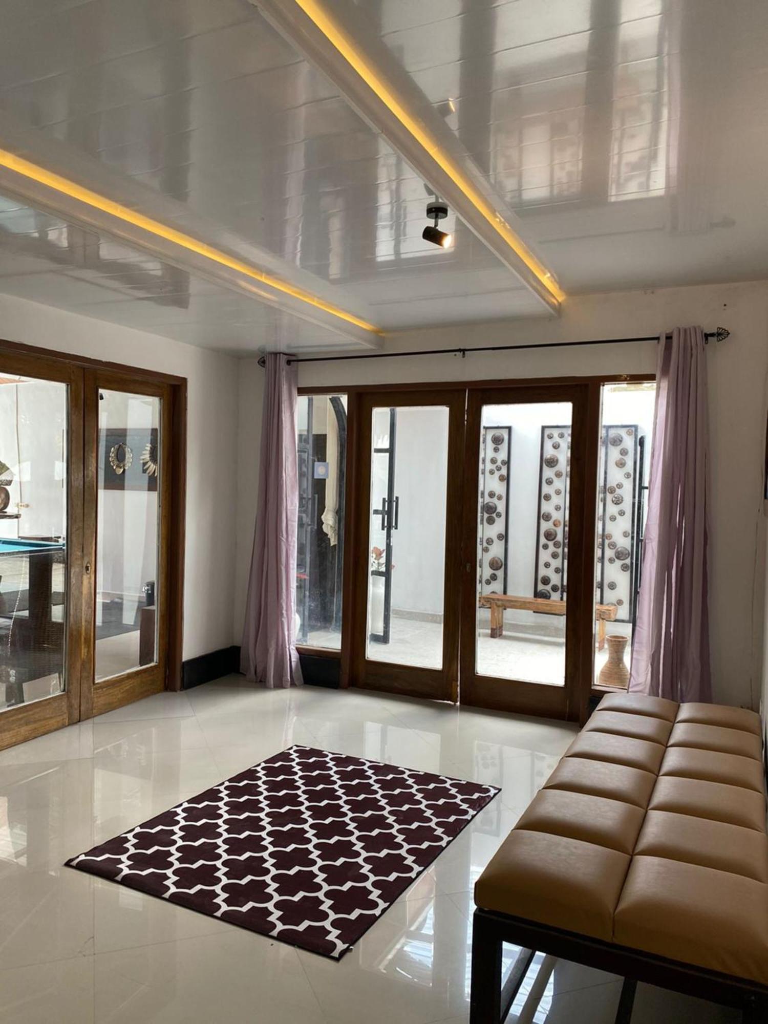 Villa Padi Pakem Buitenkant foto